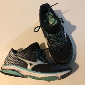 Womens Mizuno Wave Rider Running Shoes